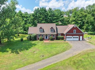 731 N Park Ave, Redding, CT 06896