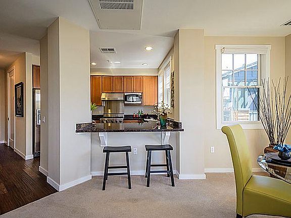 5th image of 20 Madison Ave APT 308
