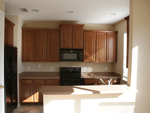3rd image of 7578 Cranes Creek Ct