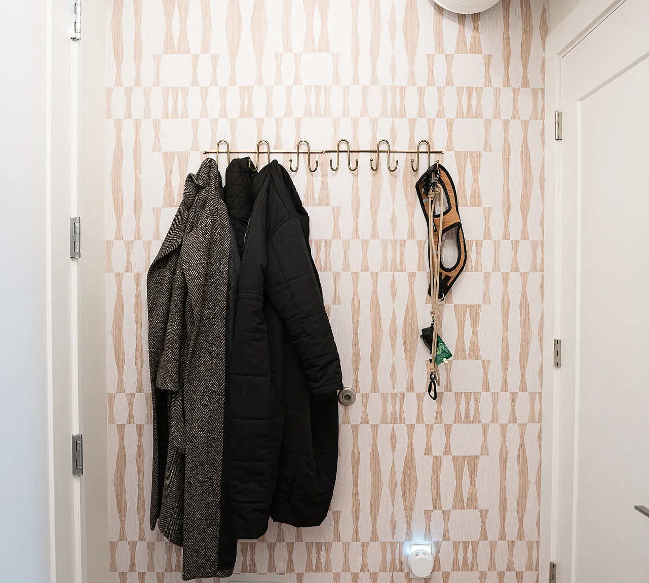 2 bed, 1258 sqft, $3,800 — Photo 3