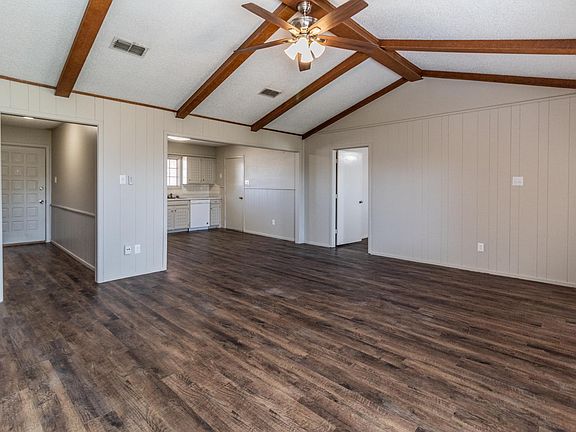 4th image of 8107 Vernon Ave