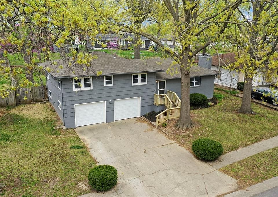 8000 Freeman Ave, Kansas City, KS 66112 Zillow