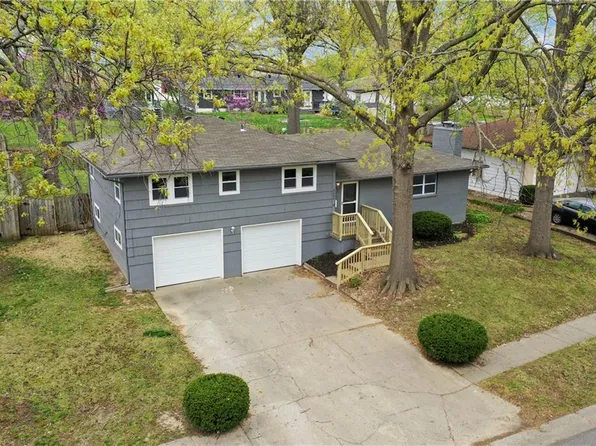 8000 Freeman Ave, Kansas City, KS 66112