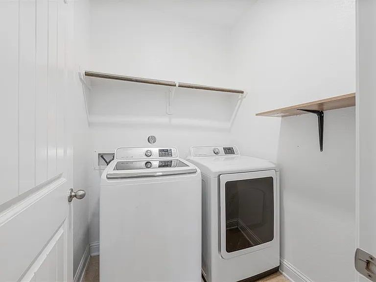 8835 Japonica Dr — Photo 5