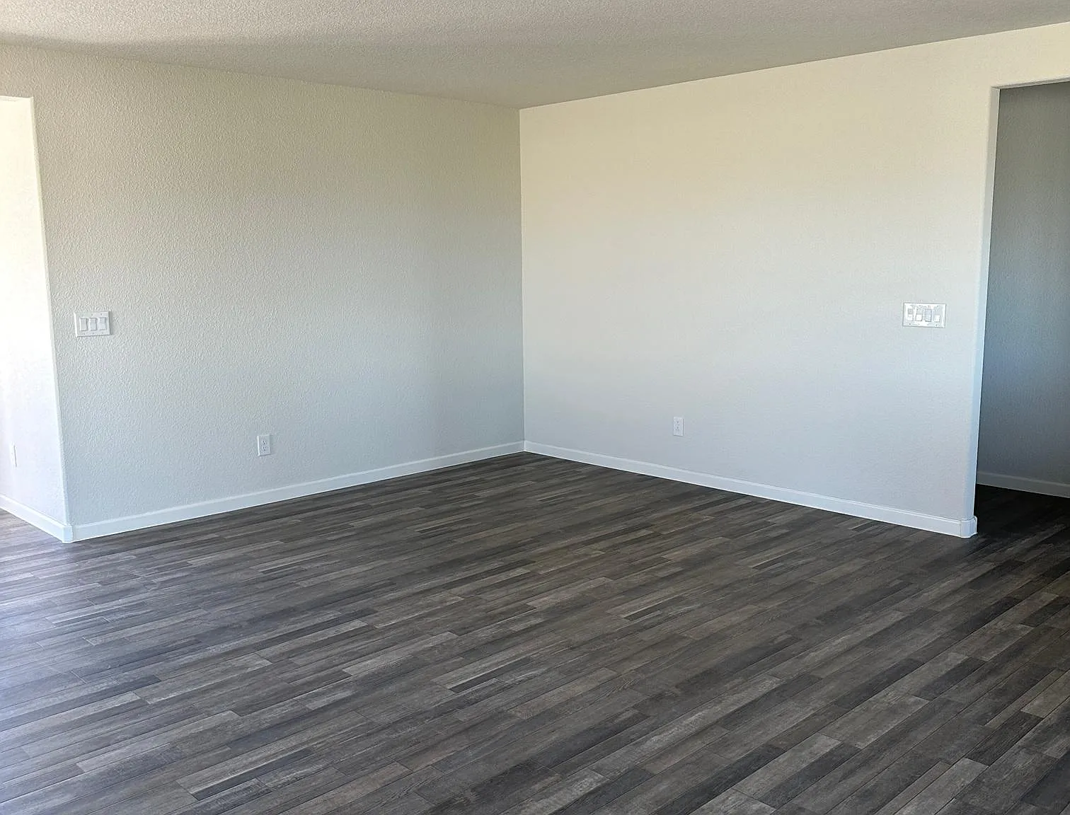 3 bed, 1375 sqft, $1,650 — Photo 3