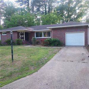 301 Woodroof Rd, Newport News, VA, 23606