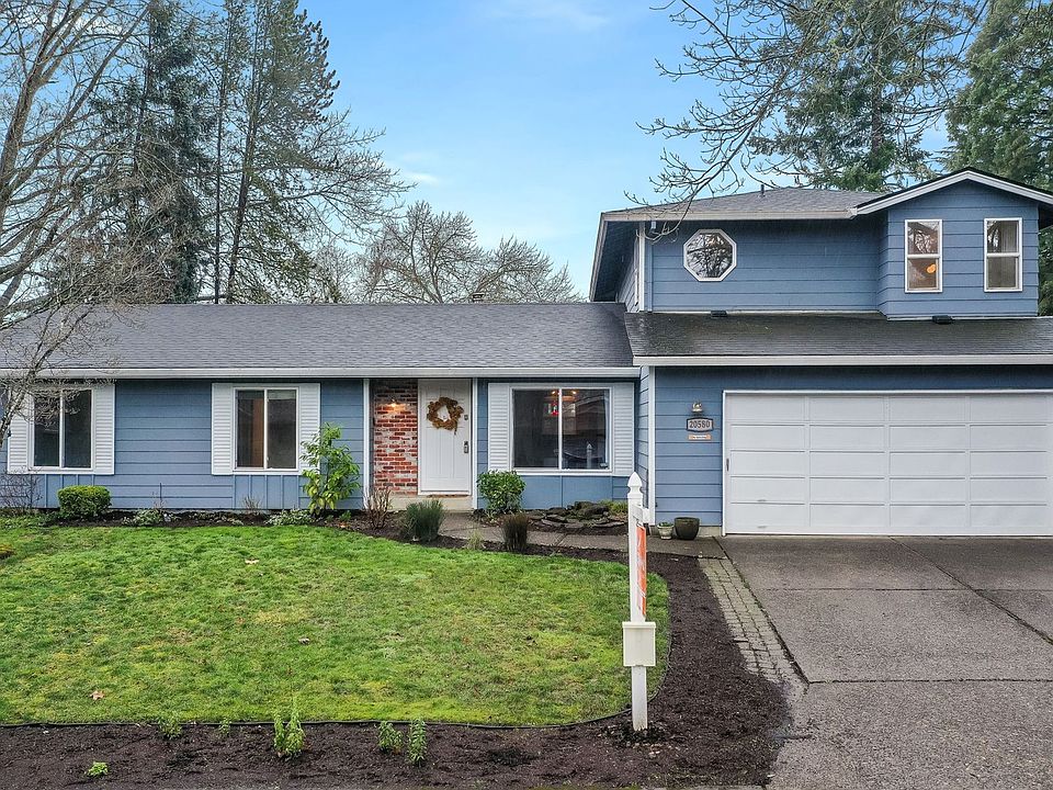 1st image of 20580 SW Cheshire Ct