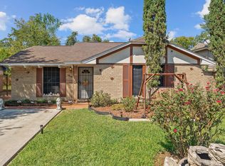 11055 Vailview Dr, Houston, TX 77016