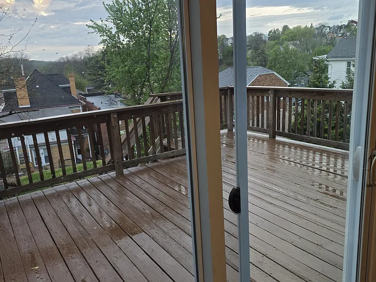 530 Griffin St — Photo 6
