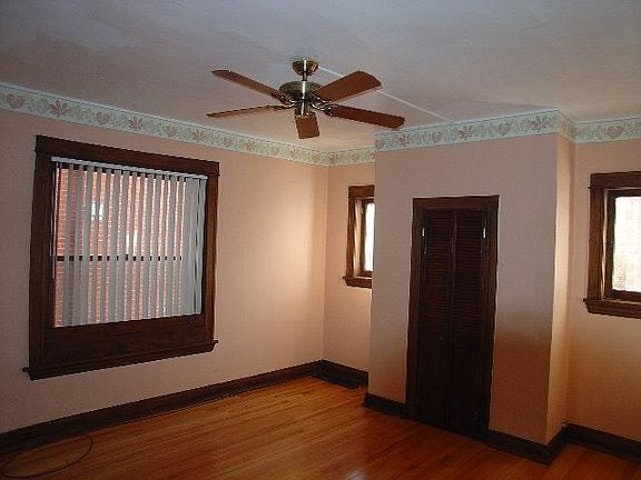 5th image of 1479 Milwaukee St APT 1