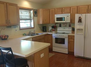 223 Parador Pl, Cottage Grove, WI 53527