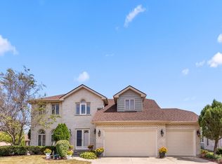 801 Kromray Rd, Lemont, IL 60439