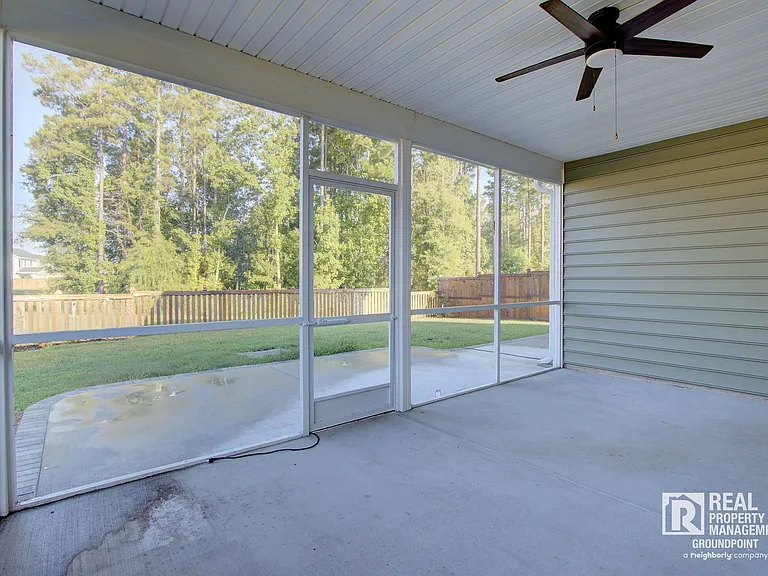 137 Paddle Boat Way — Photo 34