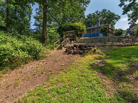 4th image of 51197 Winding Waters Ln #L