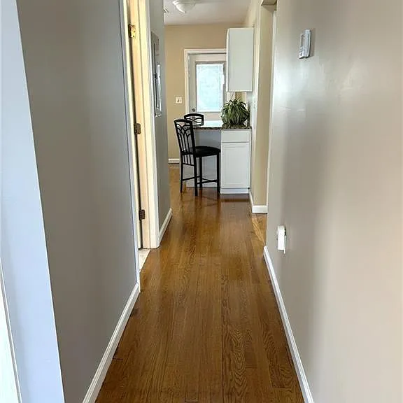 586 Jacques St — Photo 13