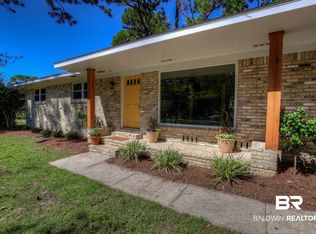 353 Patlynn Dr, Fairhope, AL 36532