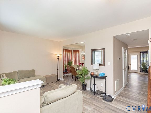 4th image of 6121 Belgreen Ct