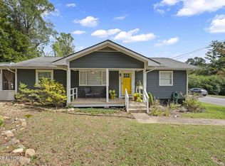 110 Malvern Rd, Oak Ridge, TN 37830