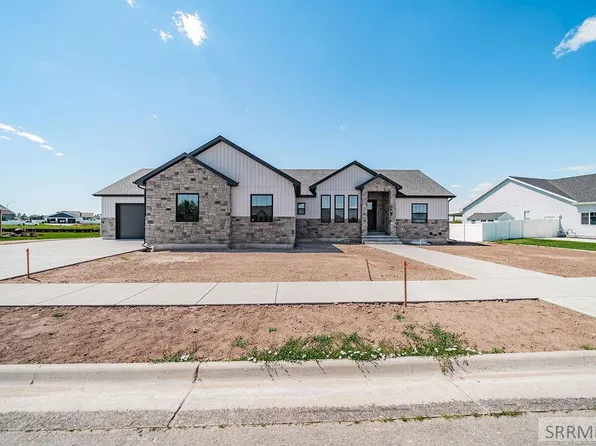 5215 Pevero Dr, Idaho Falls, ID 83401