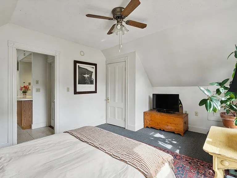 W Kidder St — Photo 16