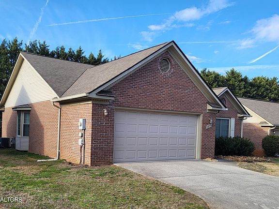 4th image of 2033 Cochran Pl