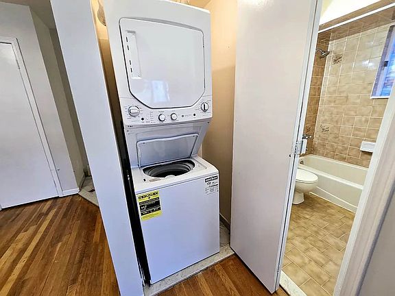 3rd image of 67 Battery Ave APT 1