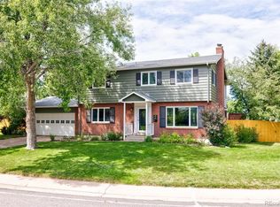 990 E Briarwood Cir N, Centennial, CO 80122