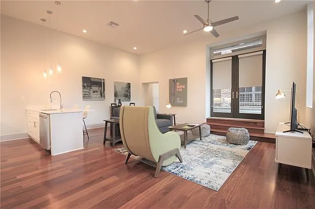 820 Union St #203 — Photo 7
