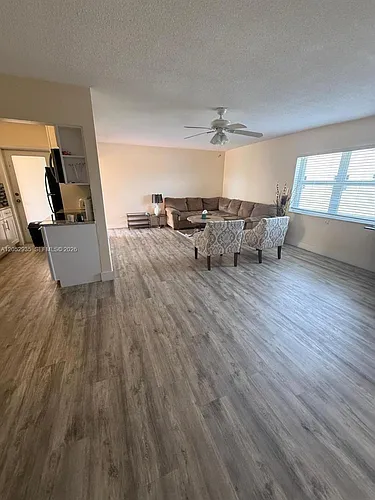 1747 Rodman St #305 Photo 1