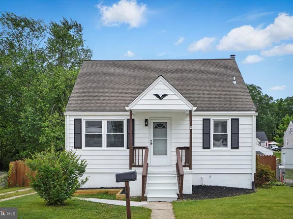 12 N Hawthorne Rd, Middle River, MD 21220