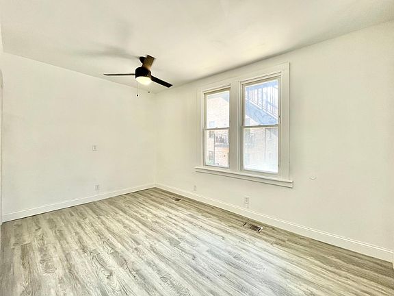 2nd image of 2947 W Cortland St #1R