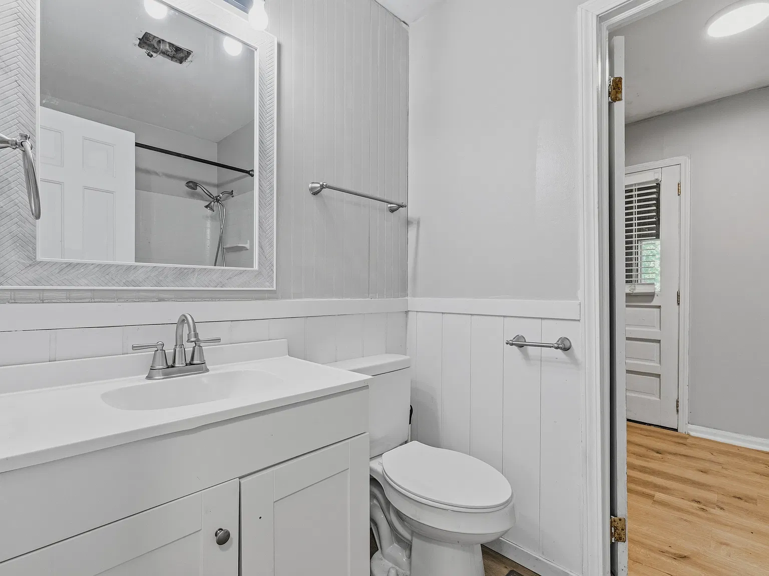 3 bed, 888 sqft, $1,500 — Photo 4