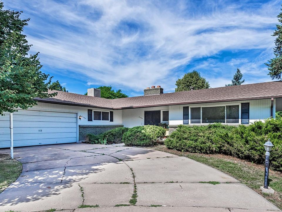 Sprawling ranch style home