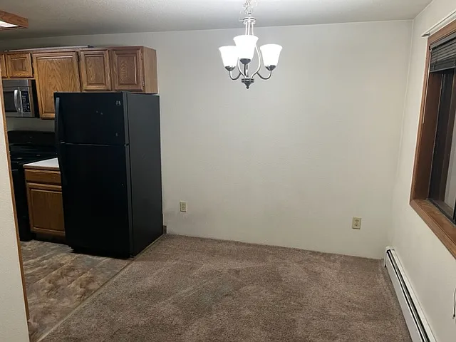 1541 W Tudor Rd — Photo 2