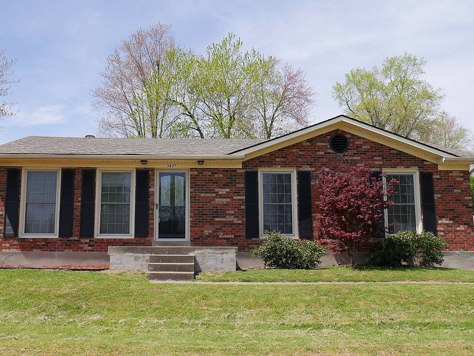 1st image of 3807 Iron Horse Way