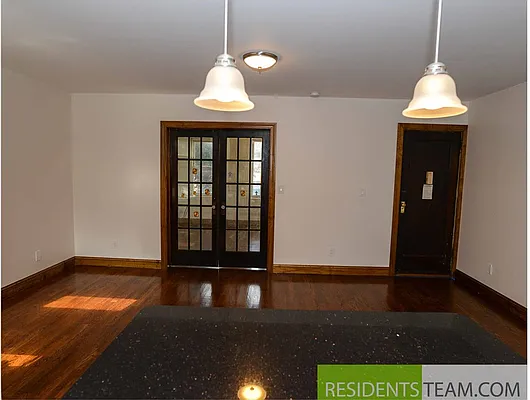 Rented by Residents Team | media 2