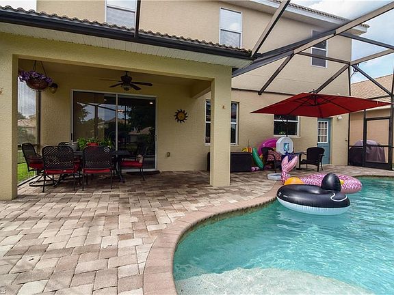 3rd image of 9711 Las Casas Dr