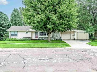 1804 17th St, Harlan, IA 51537