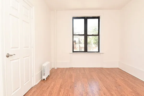 Rented by Bold New York | media 39