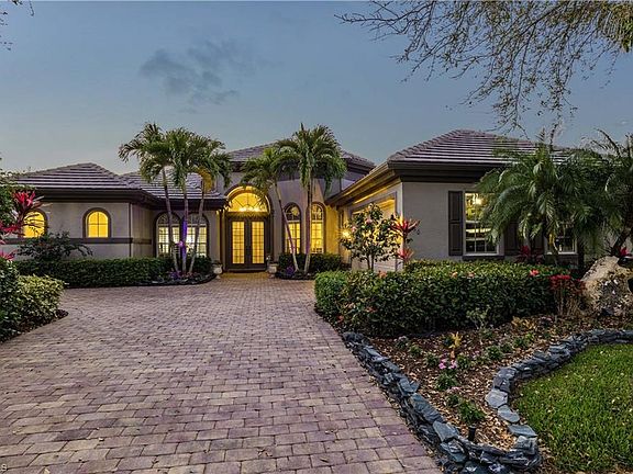 3rd image of 8760 Hideaway Harbor Ct