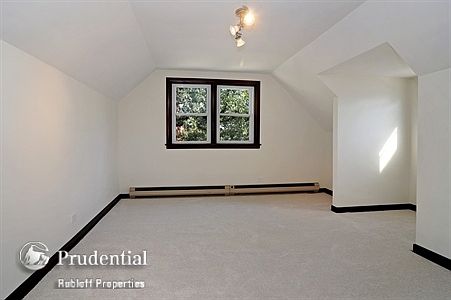 5th image of 4500 N Kostner Ave