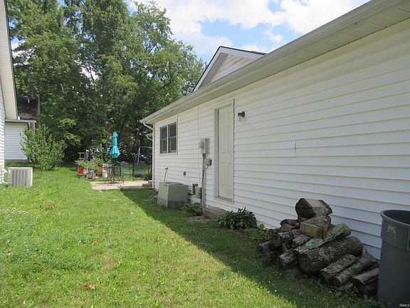 5th image of 1305 S Palmer Ave