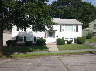 12 Blueview Rd, West Roxbury, MA 02132