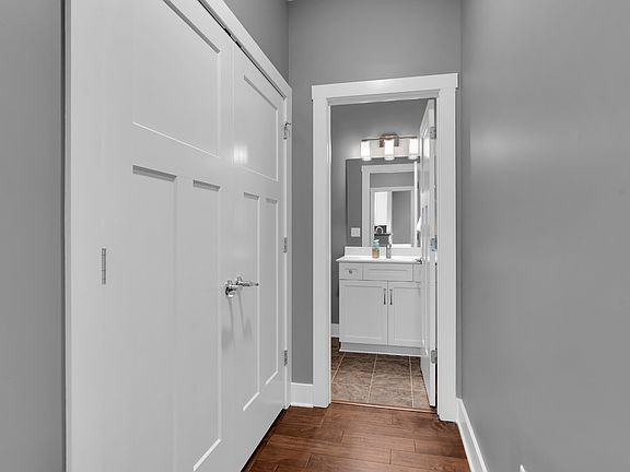 3rd image of 69 Anderton Dr