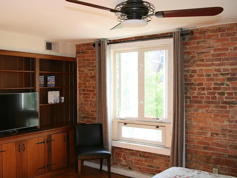 1317 22nd St NW #3 — Photo 3