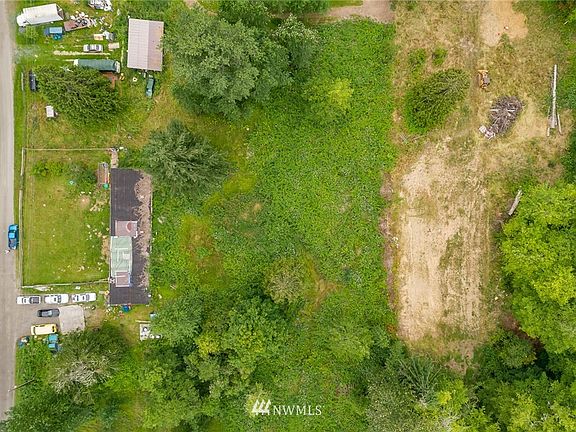 3rd image of 15121 223rd Street SE