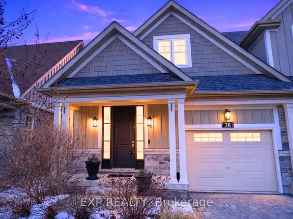 38 Windsor Cir, Niagara On The Lake, ON L0S 1J0