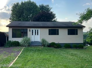 230 Highland Ave, Trucksville, PA 18708