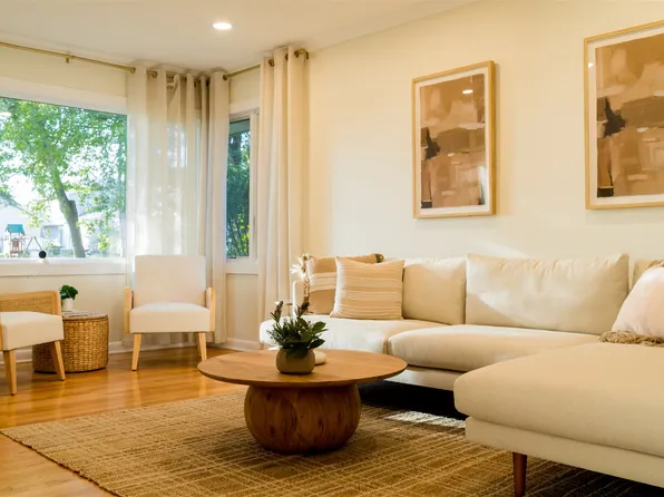 503 S Hazelton Ave, Wheaton, IL 60187