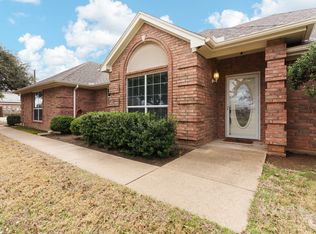 1302 Bus Route 1187, Crowley, TX 76036